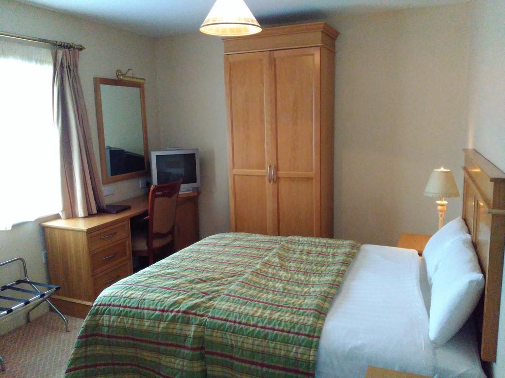 Fairhill House Hotel Clonbur Room photo